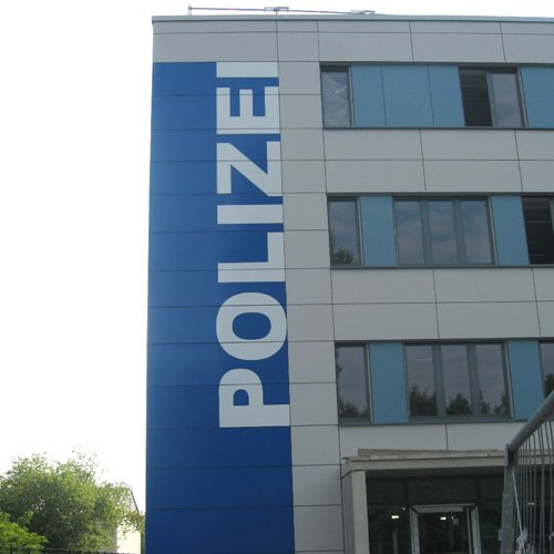 Beschilderung Polizei